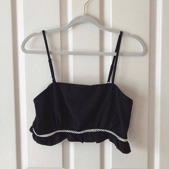 Eggie Tops - Eggie Black Busan Top